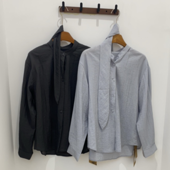 飘带衬衣50325秋季新款立领复古百搭宽松单排扣长袖