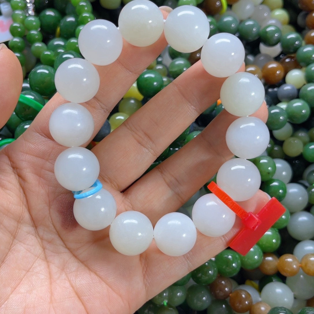 手链未镶嵌和田玉