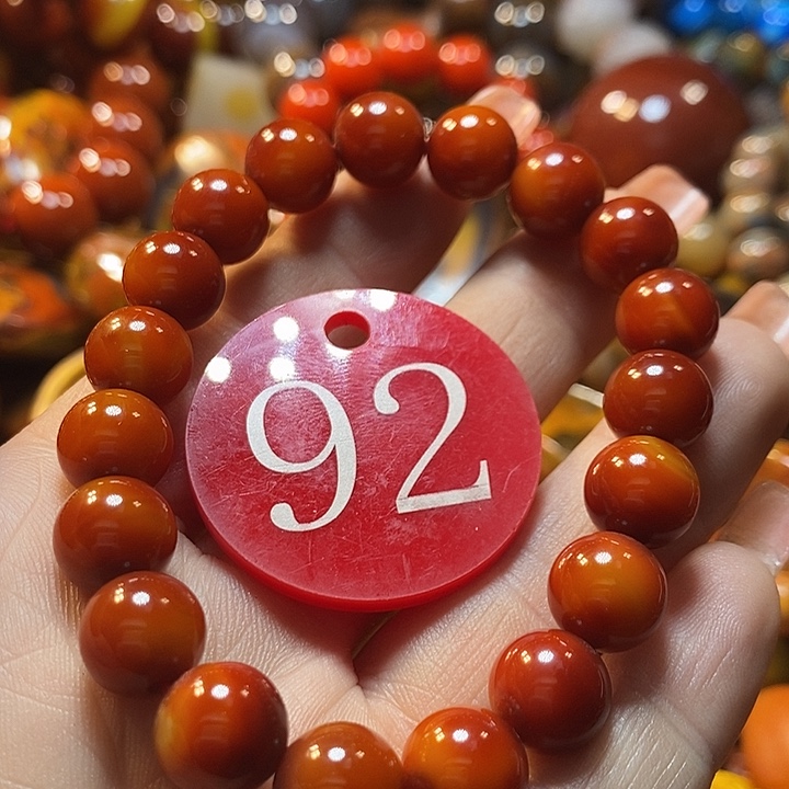 盛***剑玛瑙/玉髓未镶嵌手链