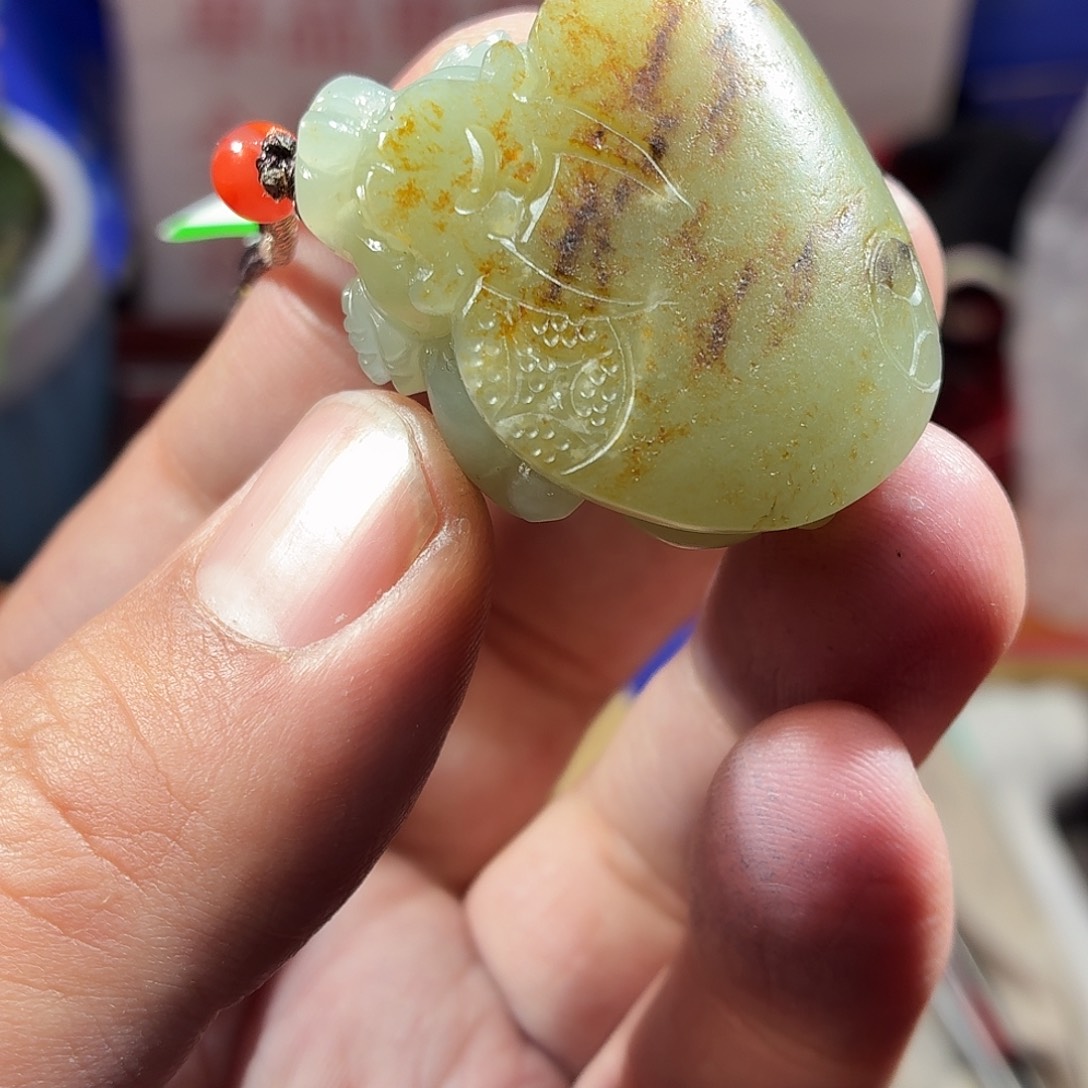 和田玉（糖玉）未镶嵌颈饰