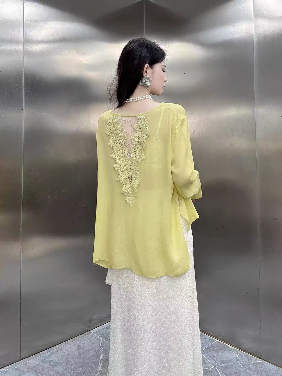 2025夏季新款雪纺拼接花边露背宽松长袖时尚防晒罩衫上衣（9958）