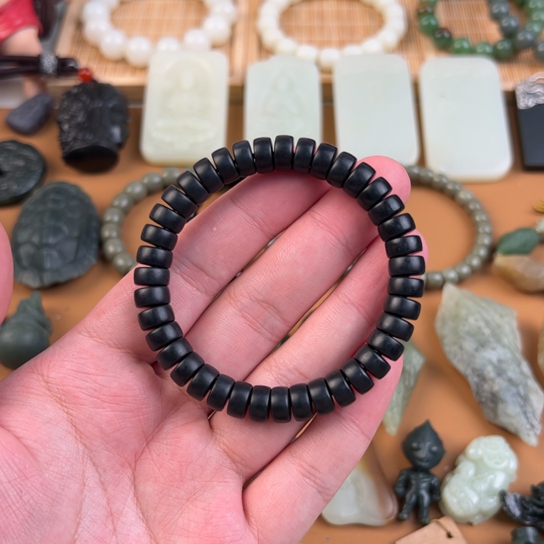 和田玉手链未镶嵌