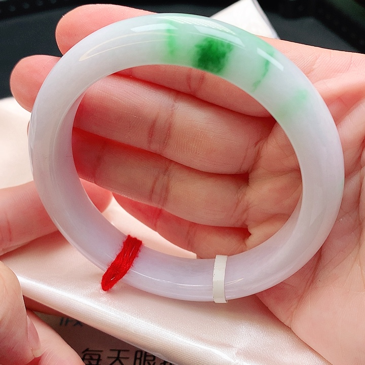 翡翠手镯未镶嵌手镯59