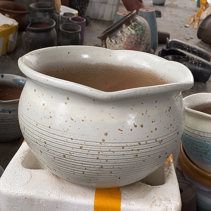 紫砂花盆口径 25高度18