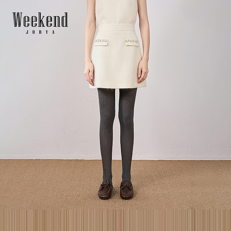 卓雅周末25冬季新款法式小香风珠饰高腰A字绵羊毛呢短裙XRW6Q01A