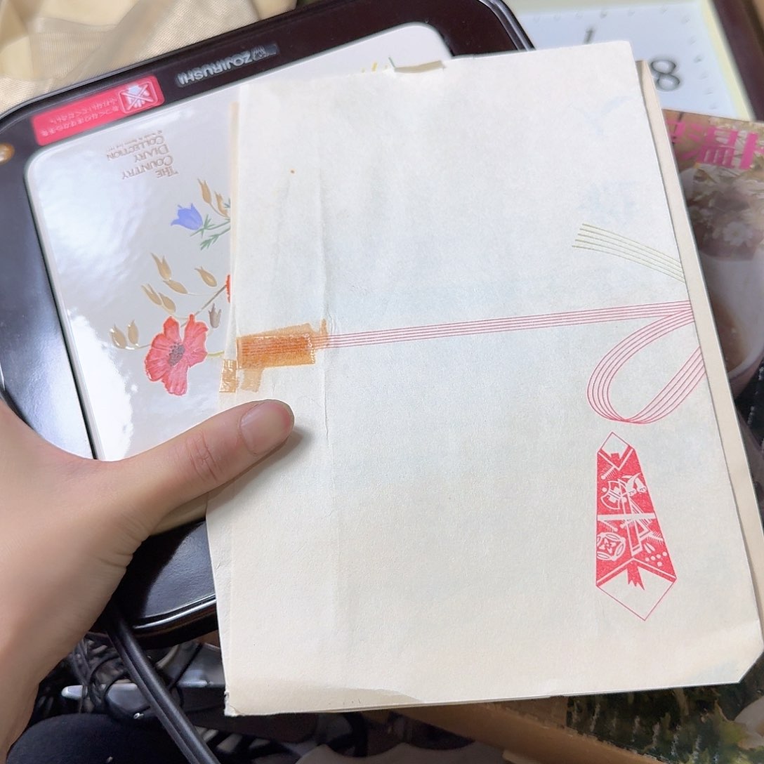 小*中古商品，瑕疵品，不保好坏。619