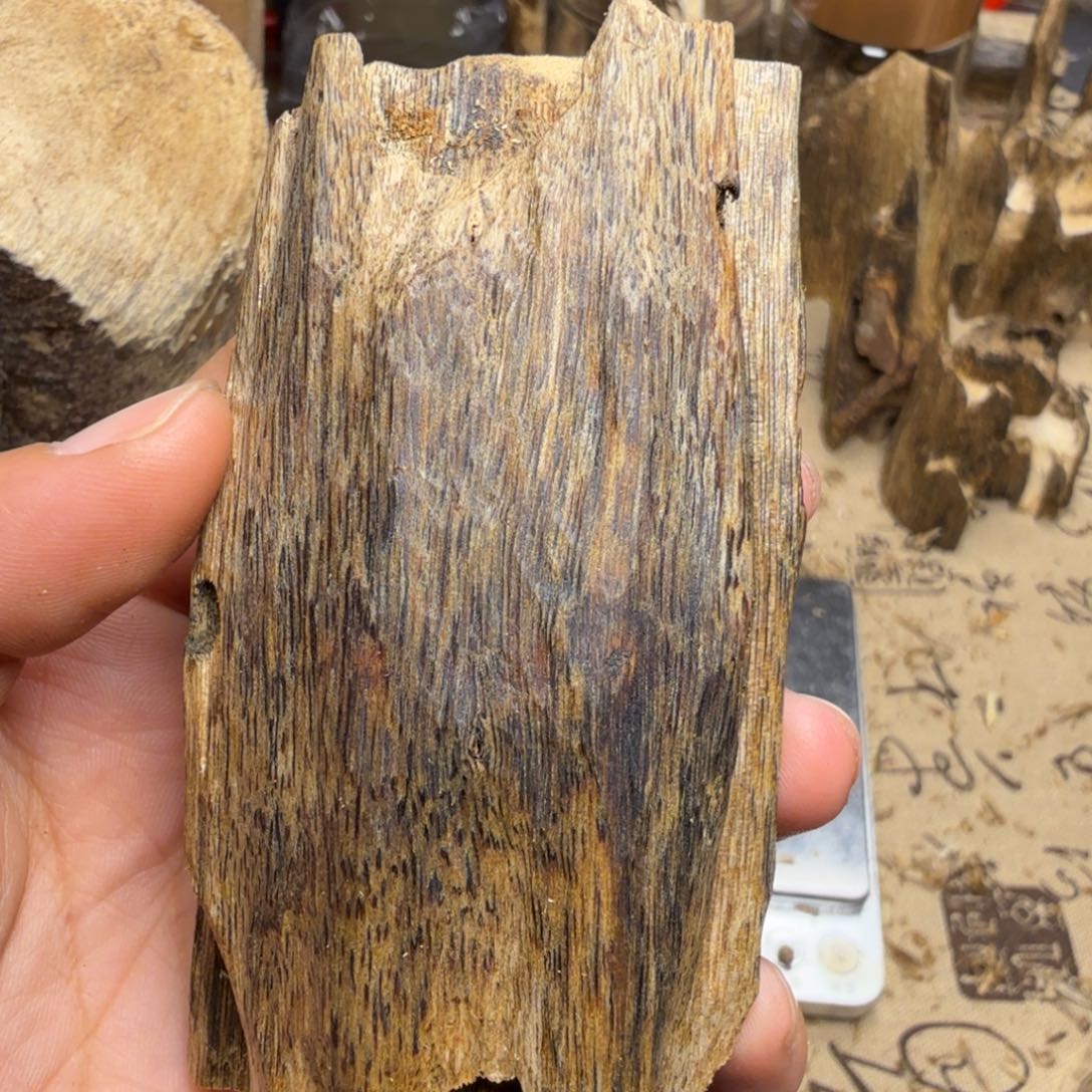 沉香块料沉香块料