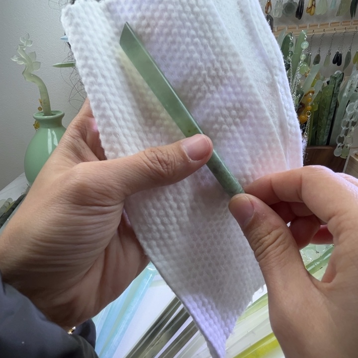 蛇纹石玉发饰未镶嵌长度13.5