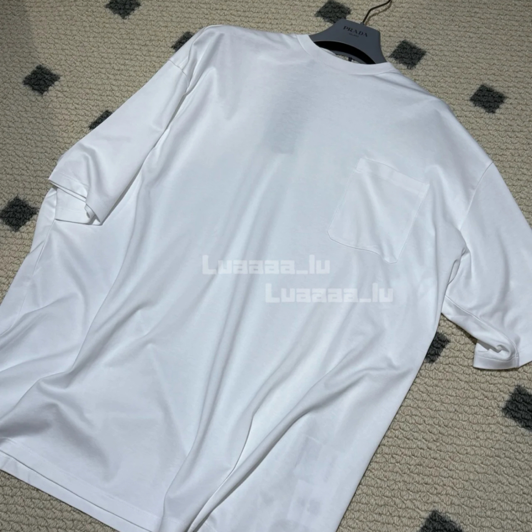 未使用 Prada/普拉达 纯色后三角标OS短袖 男女同款 秀款