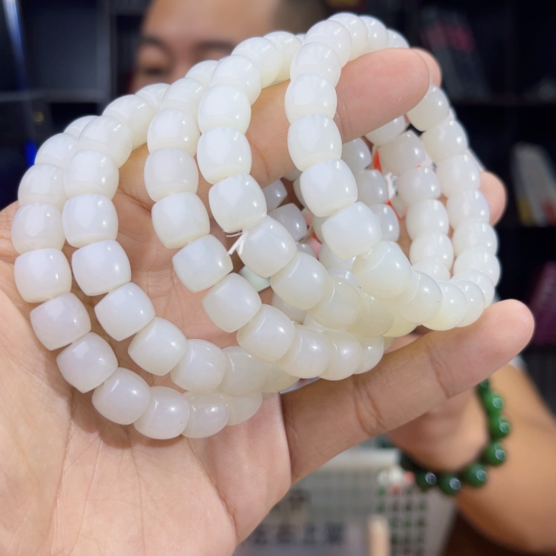 手串未镶嵌和田玉纯天然新疆黑山山流水卡10多样性发其一