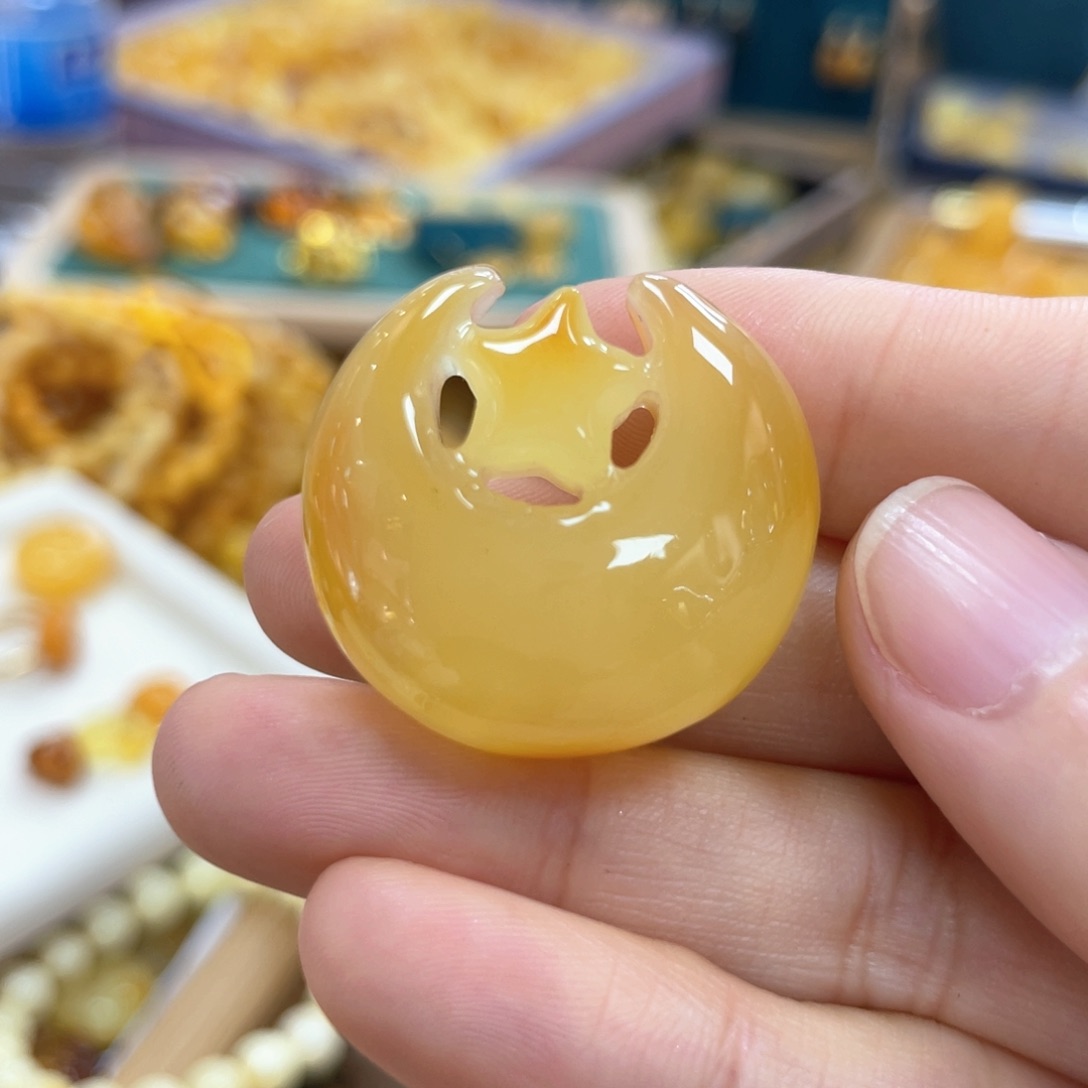 未镶嵌颈饰蜜蜡蜜蜡