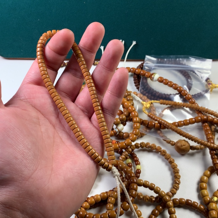 【闪购商品】橄榄核吊坠。。。。。。。。。。。