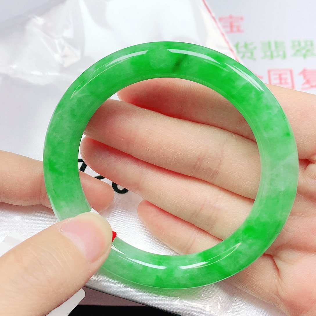 未镶嵌手镯翡翠抖音126