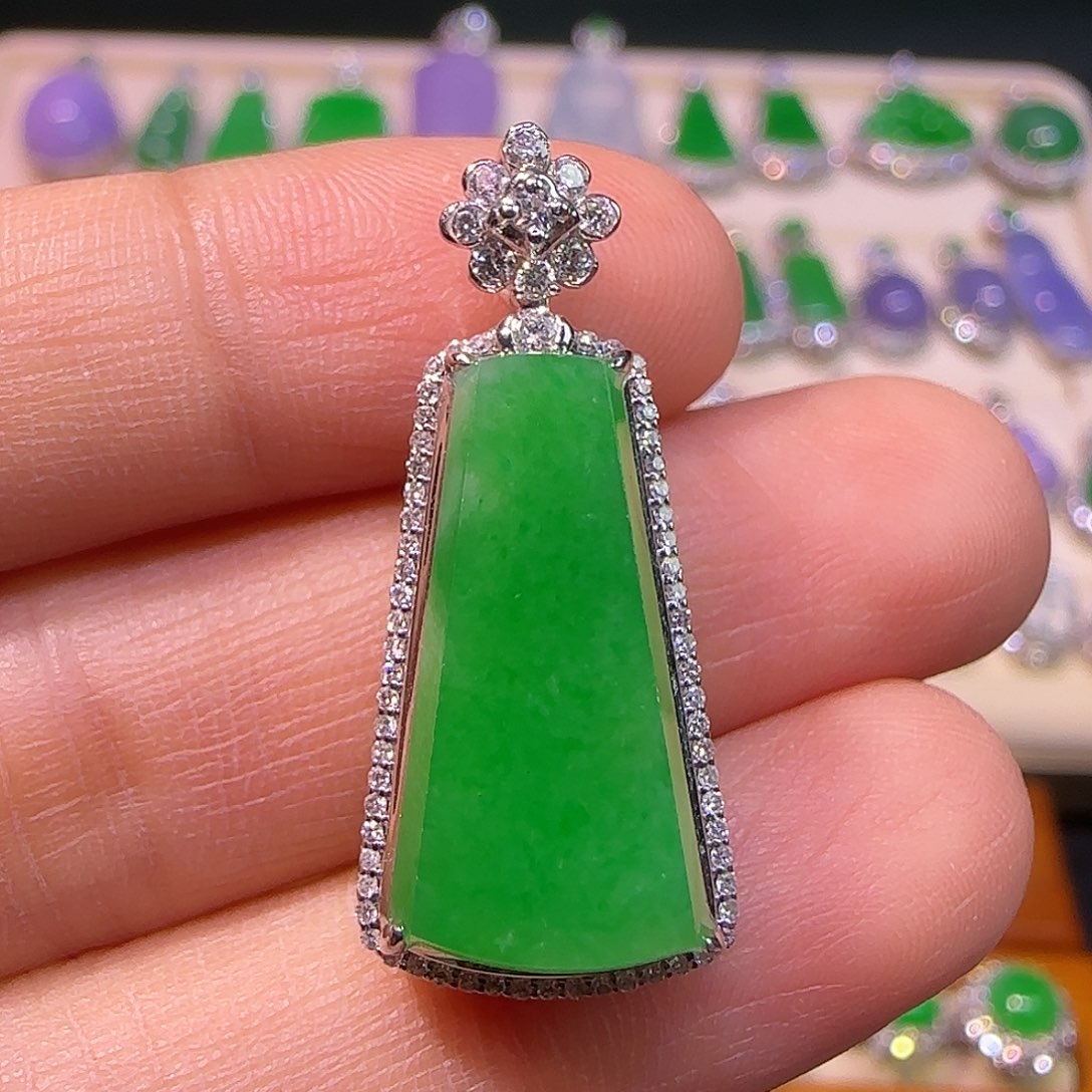 翡翠18K金镶嵌吊坠(不含链)