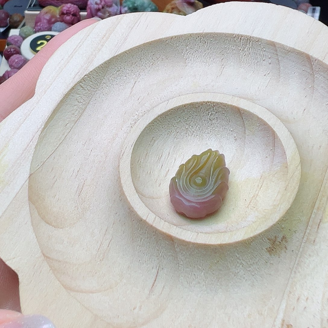 石英质玉盐源玛瑙定制未镶嵌