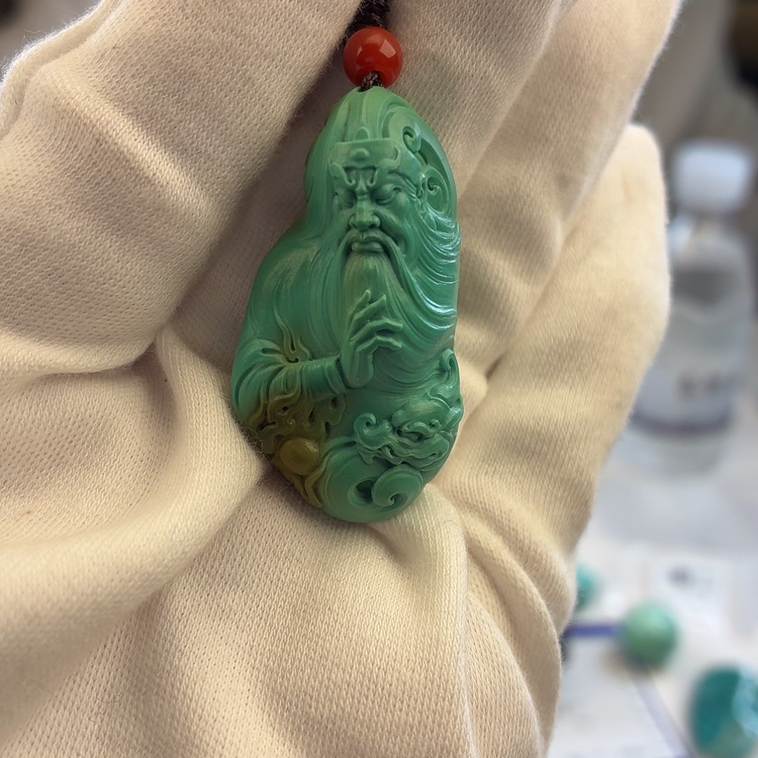 绿松石未镶嵌挂件