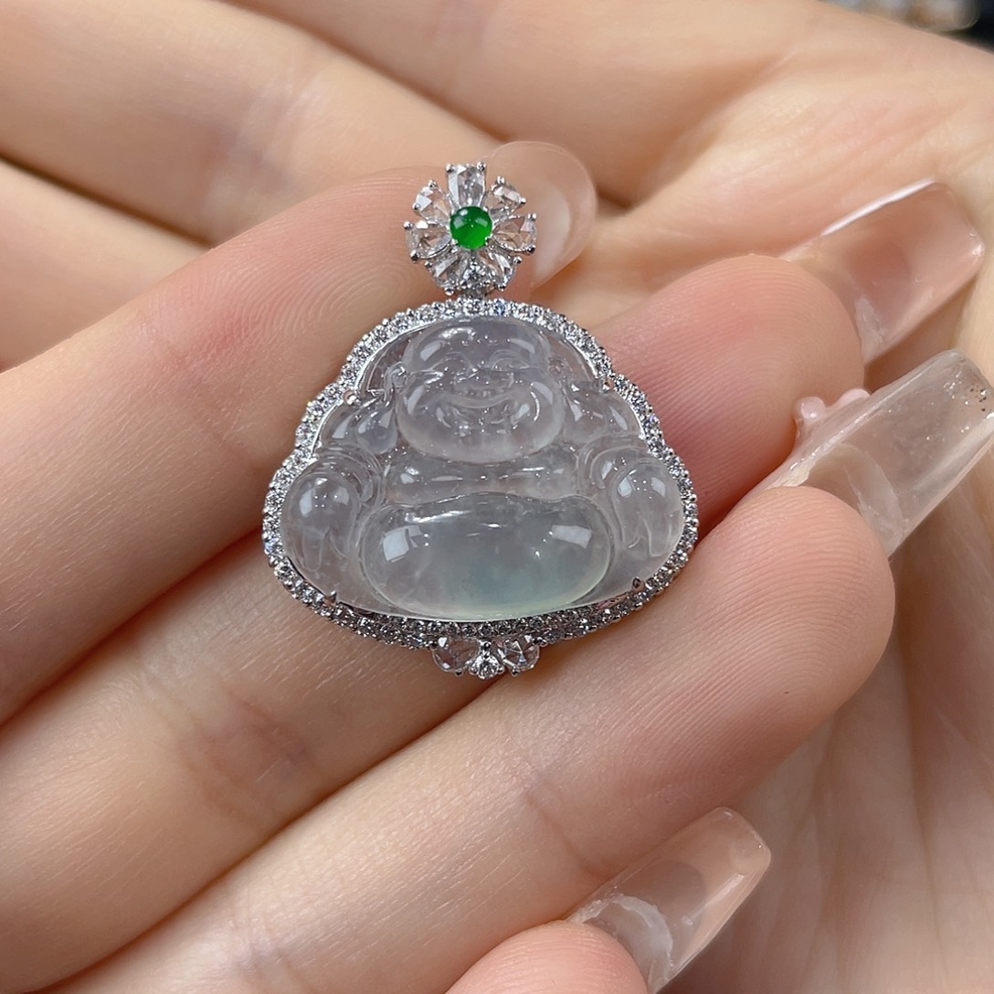 颈饰18K金镶嵌翡翠缅甸翡翠高冰佛公吊坠