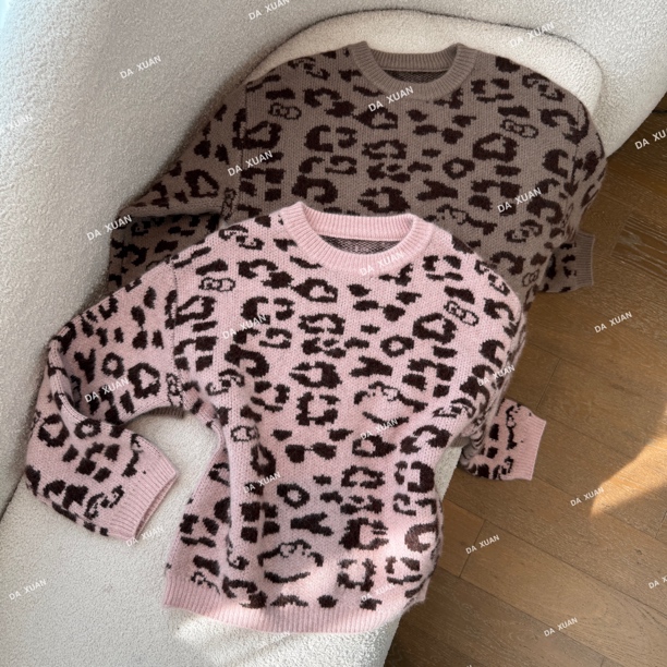 /D.X/冬季新款『粉小豹』设计感宽松休闲百搭时尚气质圆领针织毛衣