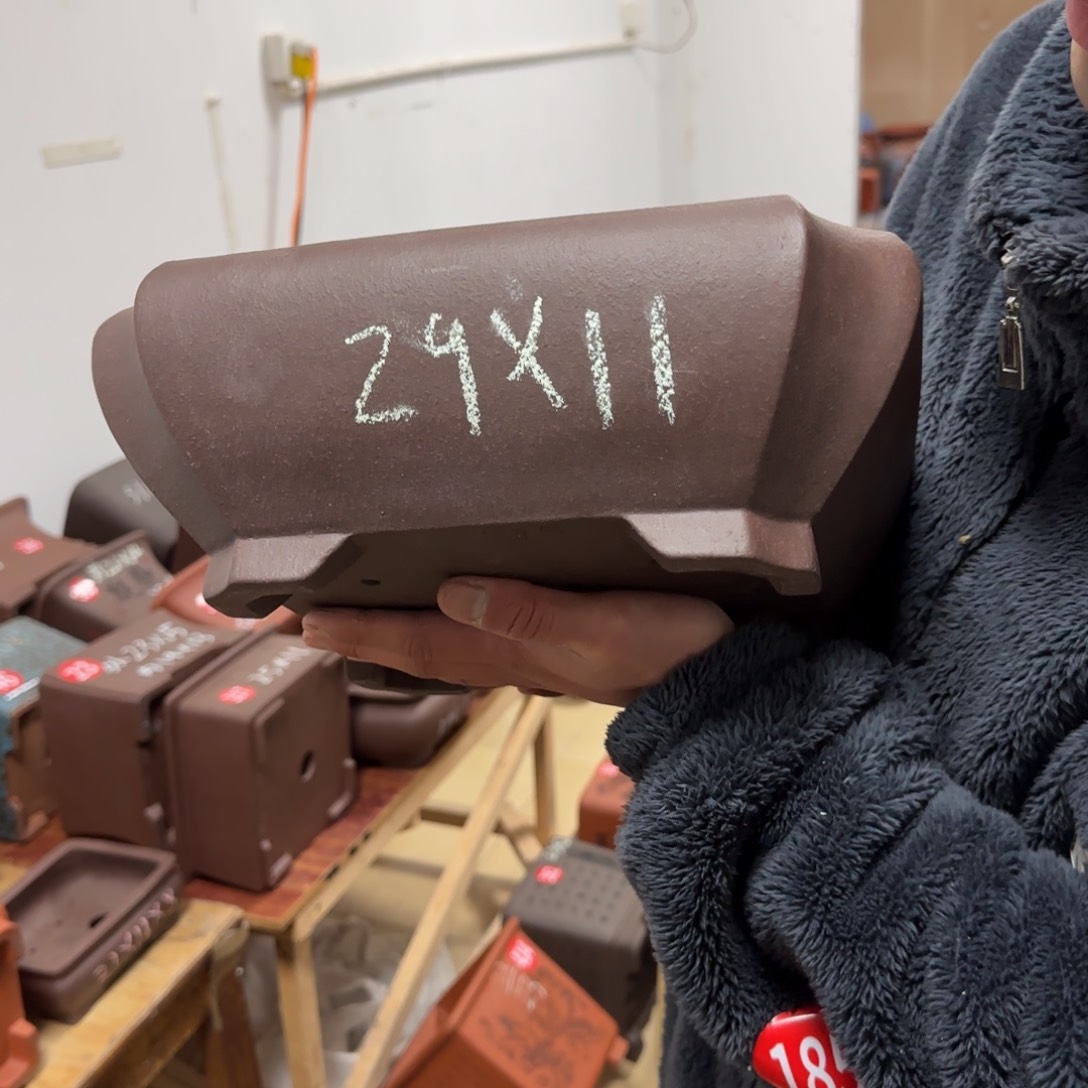 紫砂花盆呜呜呜呜