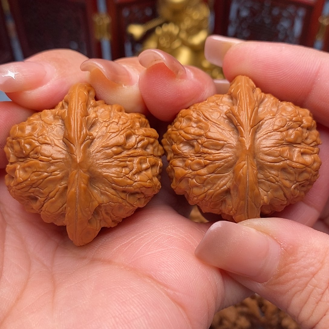 把件文玩核桃39.8全品毕业血麒麟
