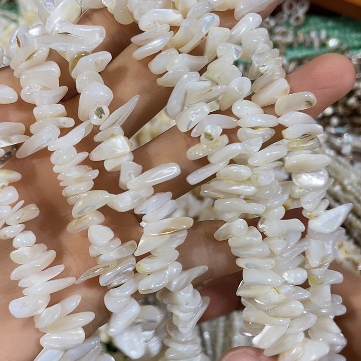 玛瑙/玉髓合金珠宝半成品一条白蝶贝卡子