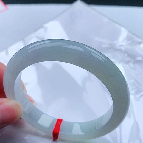 翡翠手镯未镶嵌26 号翡翠手镯