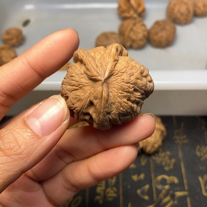 o***哥吊坠文玩核桃文玩核桃异形单只