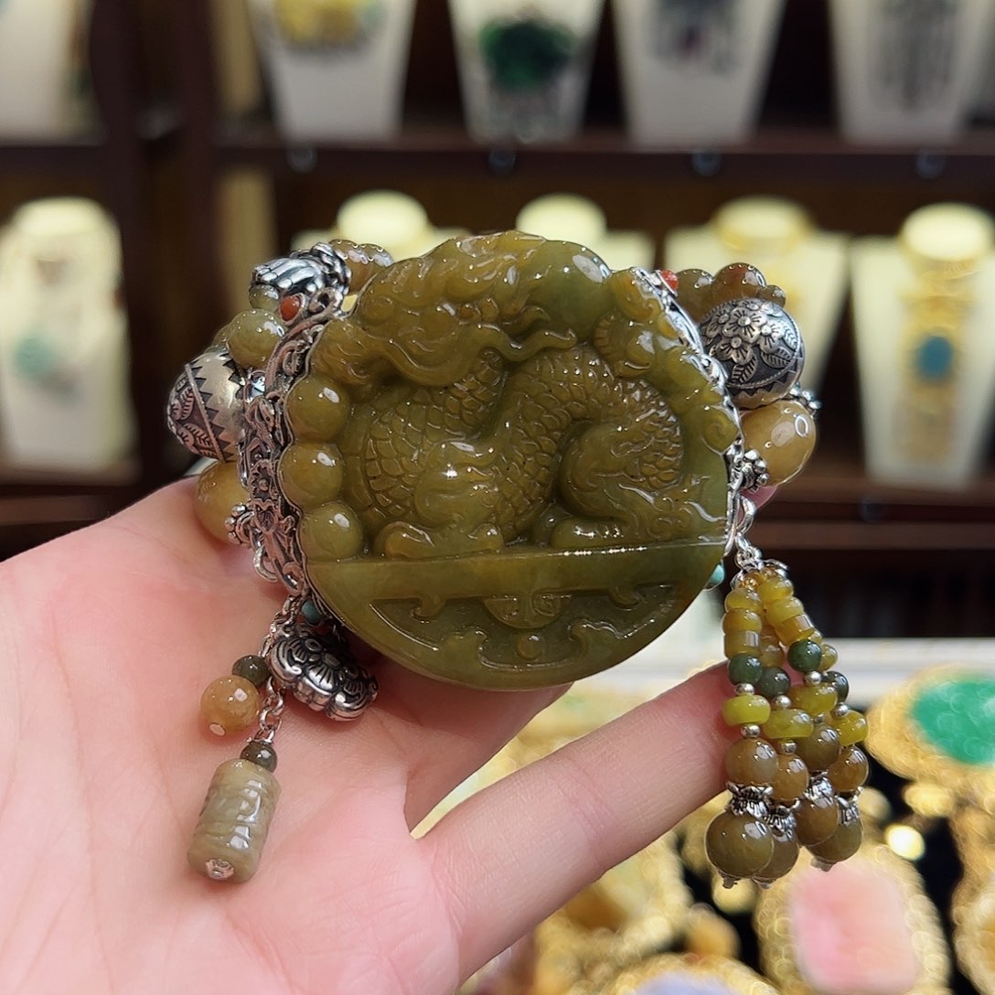 翡翠手链银S925镶嵌手链