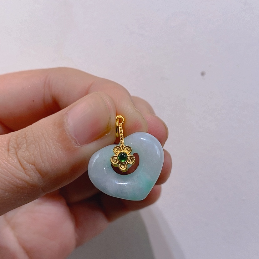 【闪购商品】颈饰未镶嵌翡翠