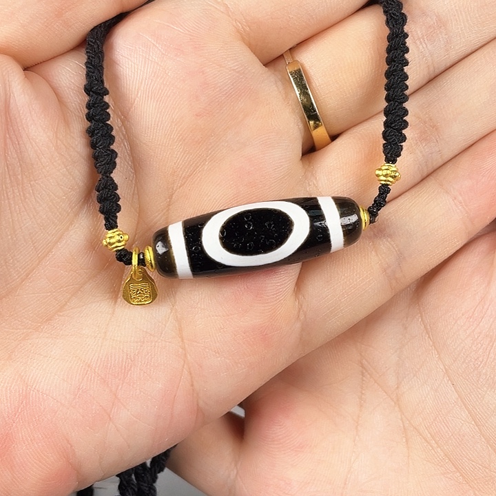 玛瑙/玉髓颈饰合金