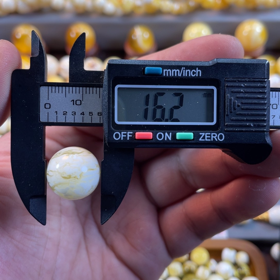 蜜蜡裸石未镶嵌❌金白虎皮圆珠