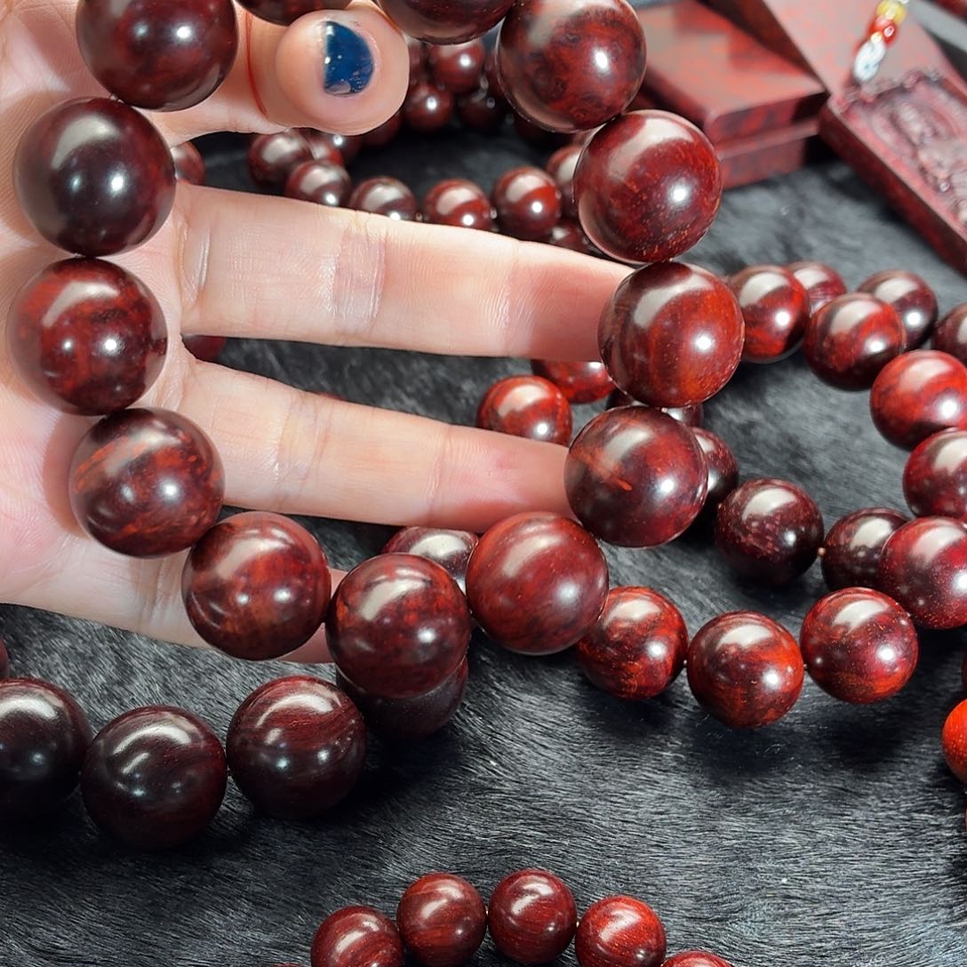 小***！小叶紫檀手串/手链瘤疤