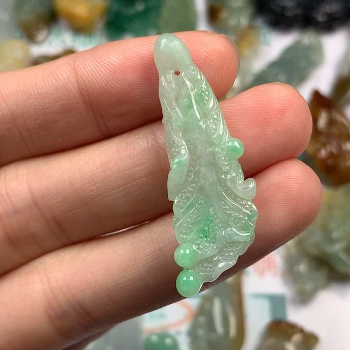 颈饰未镶嵌翡翠翡翠