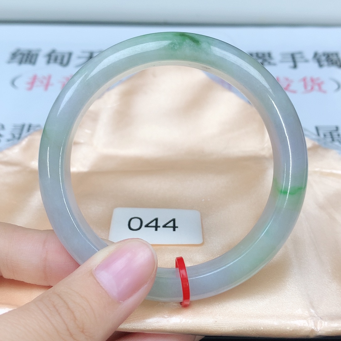 翡翠手镯未镶嵌044正