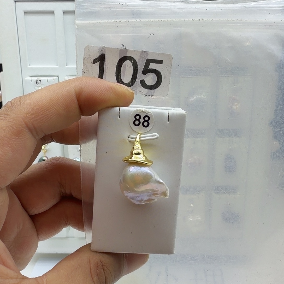 合金淡水珍珠颈饰