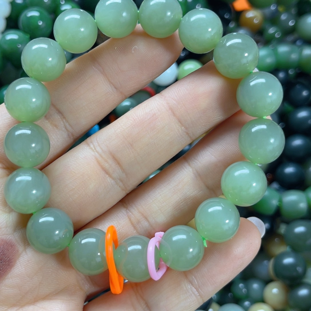 手链未镶嵌和田玉