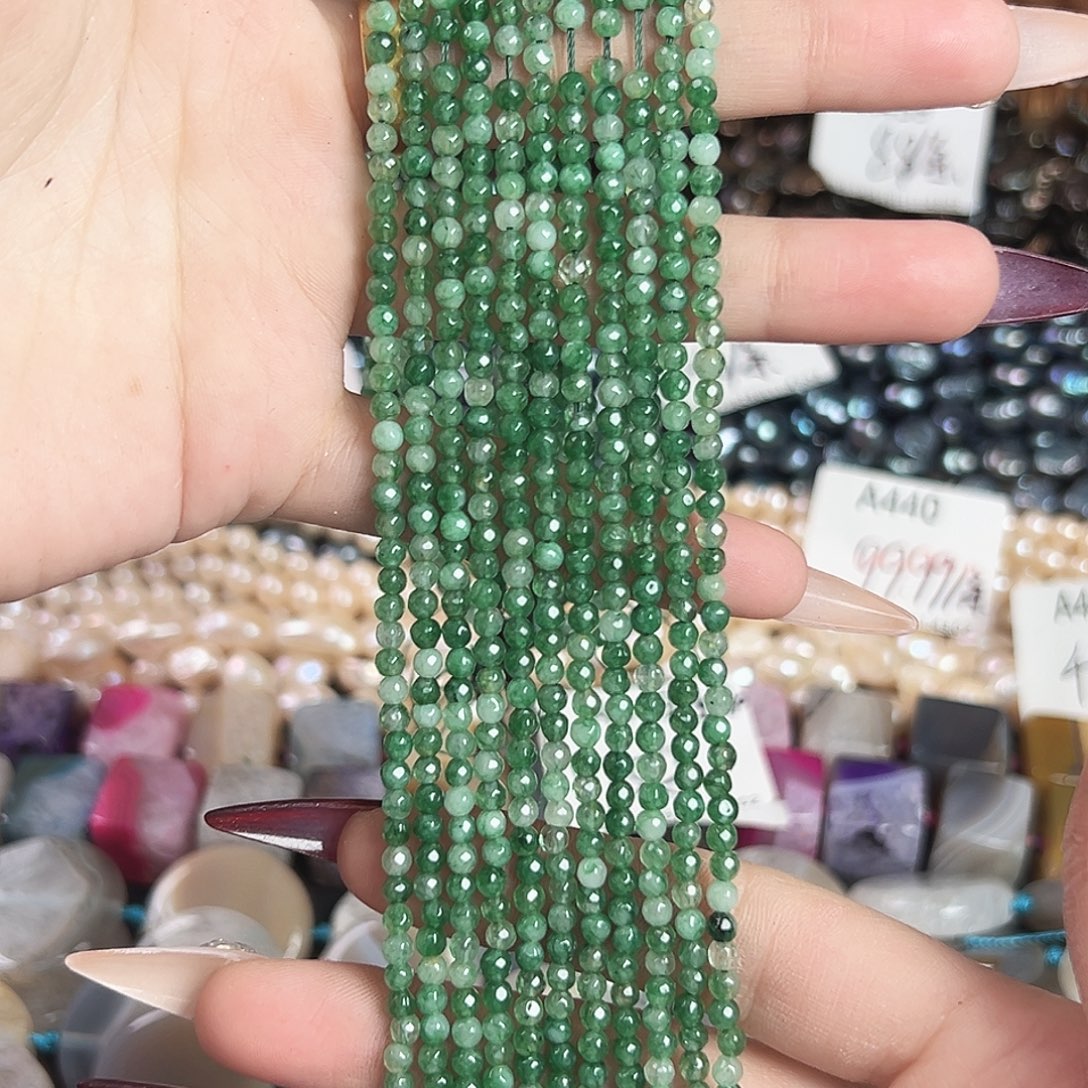 玛瑙/玉髓合金珠宝半成品a459 3.4m 脆绿玛瑙米珠一条