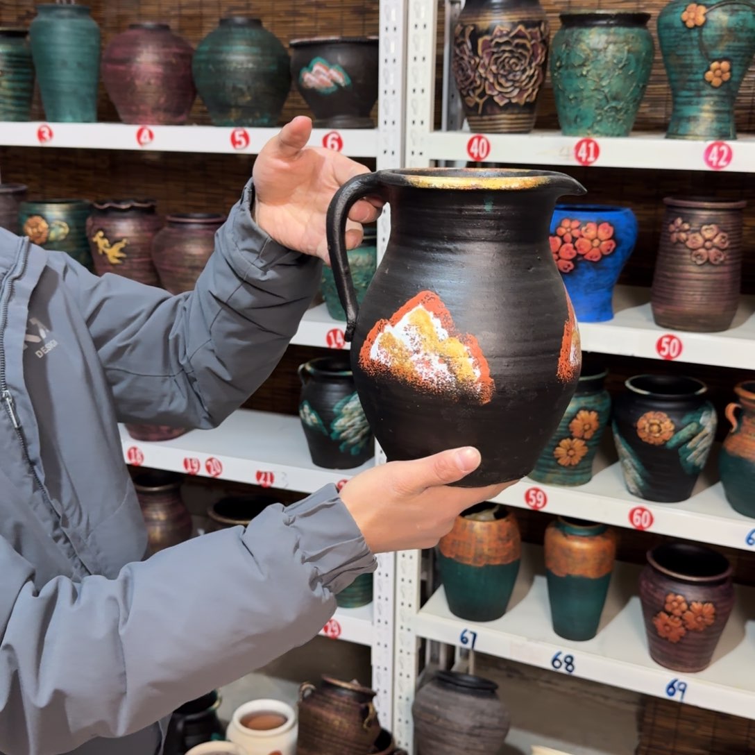 红陶红陶浮雕花盆炸炸炸