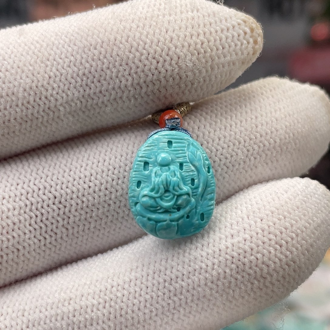 绿松石未镶嵌挂件