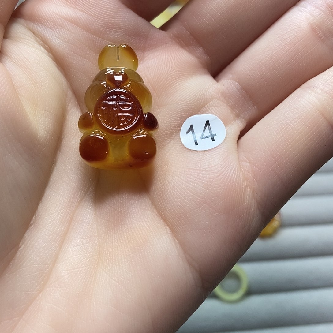 琥珀裸石未镶嵌紫*梦，