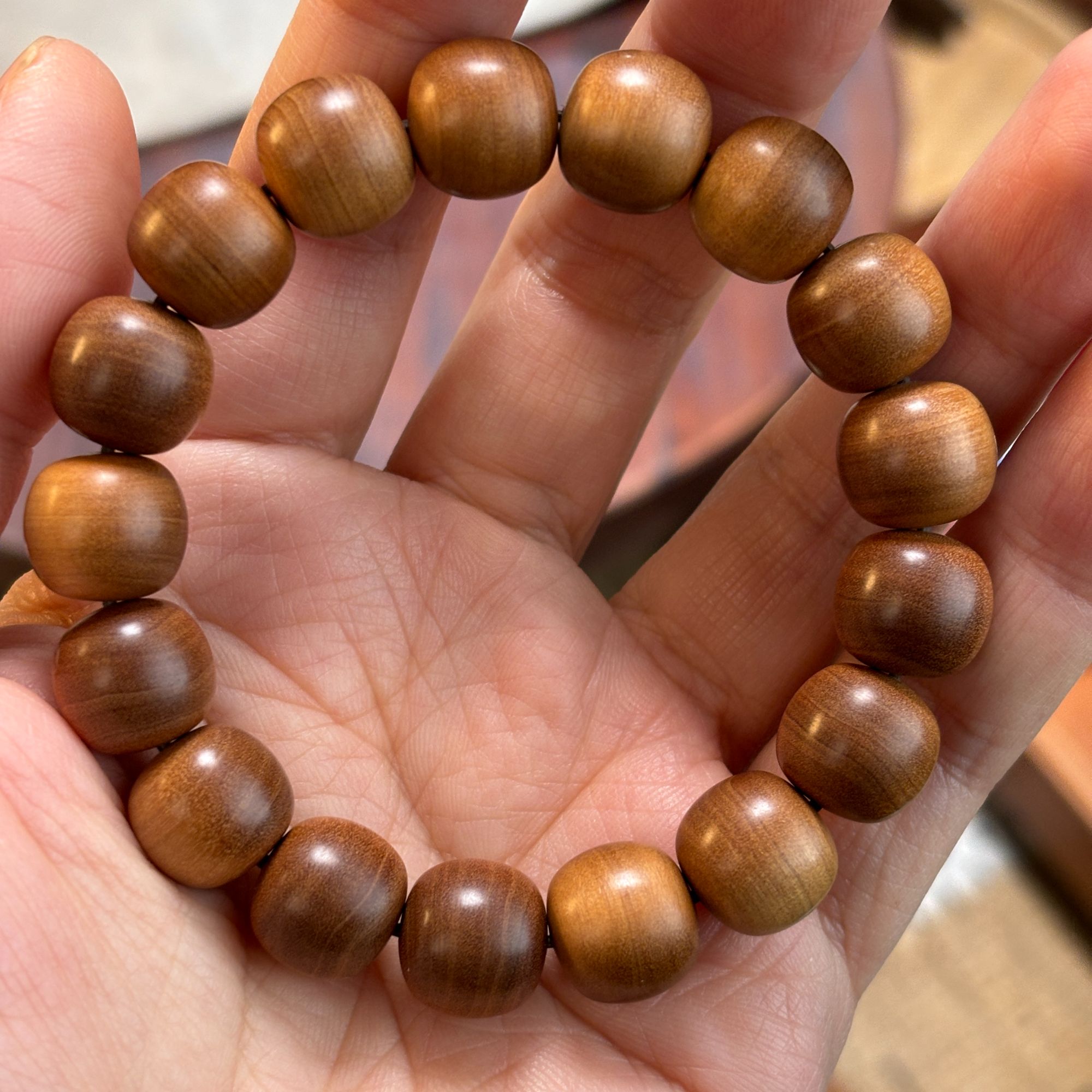 印度老山檀1.2*1.3cm 焦糖香老型珠 单圈「QC」