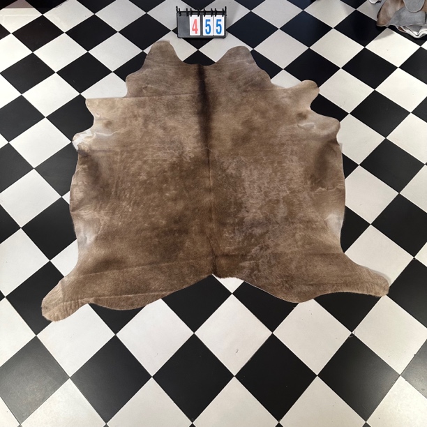 【本尼家】Q455 220*195巴西进口整张牛皮地毯轻奢