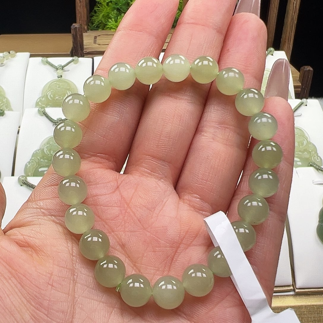 和田玉未镶嵌颈饰冬****