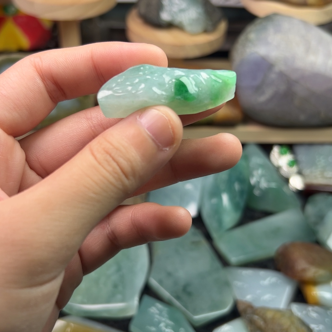 定制翡翠未镶嵌缅甸天然翡翠材料