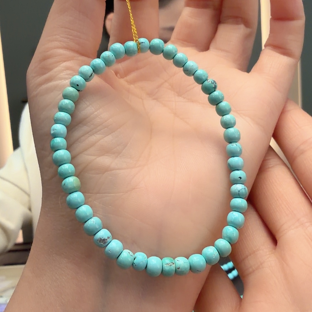 绿松石未镶嵌颈饰