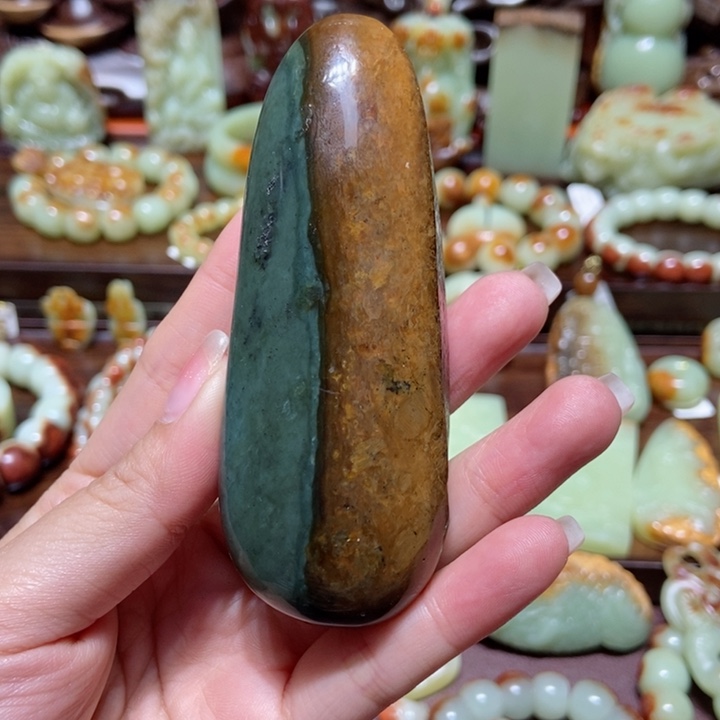 岫岩河磨玉（透闪石质玉）把件未镶嵌