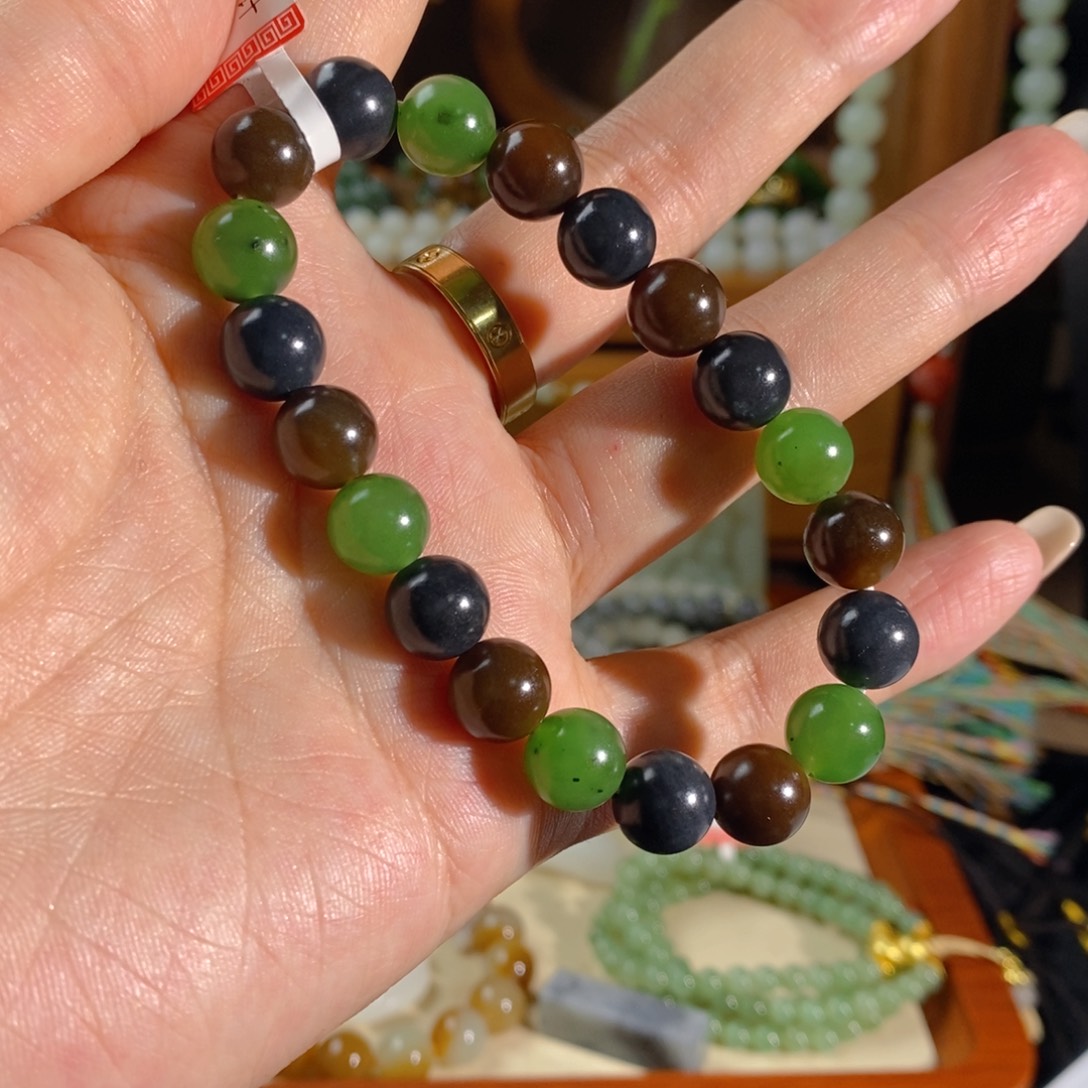 和田玉未镶嵌手链