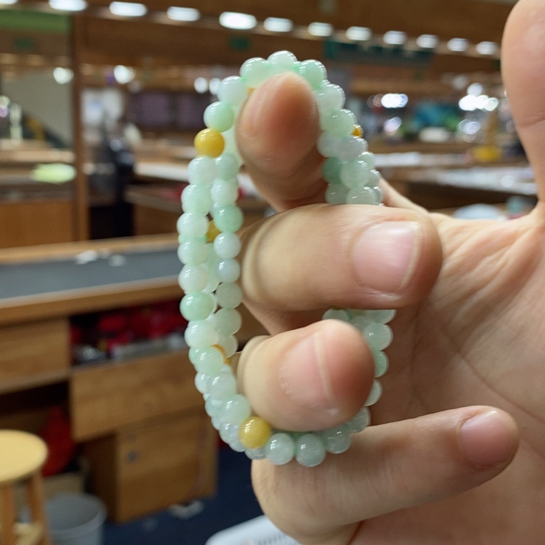 未镶嵌手链翡翠多样性发一