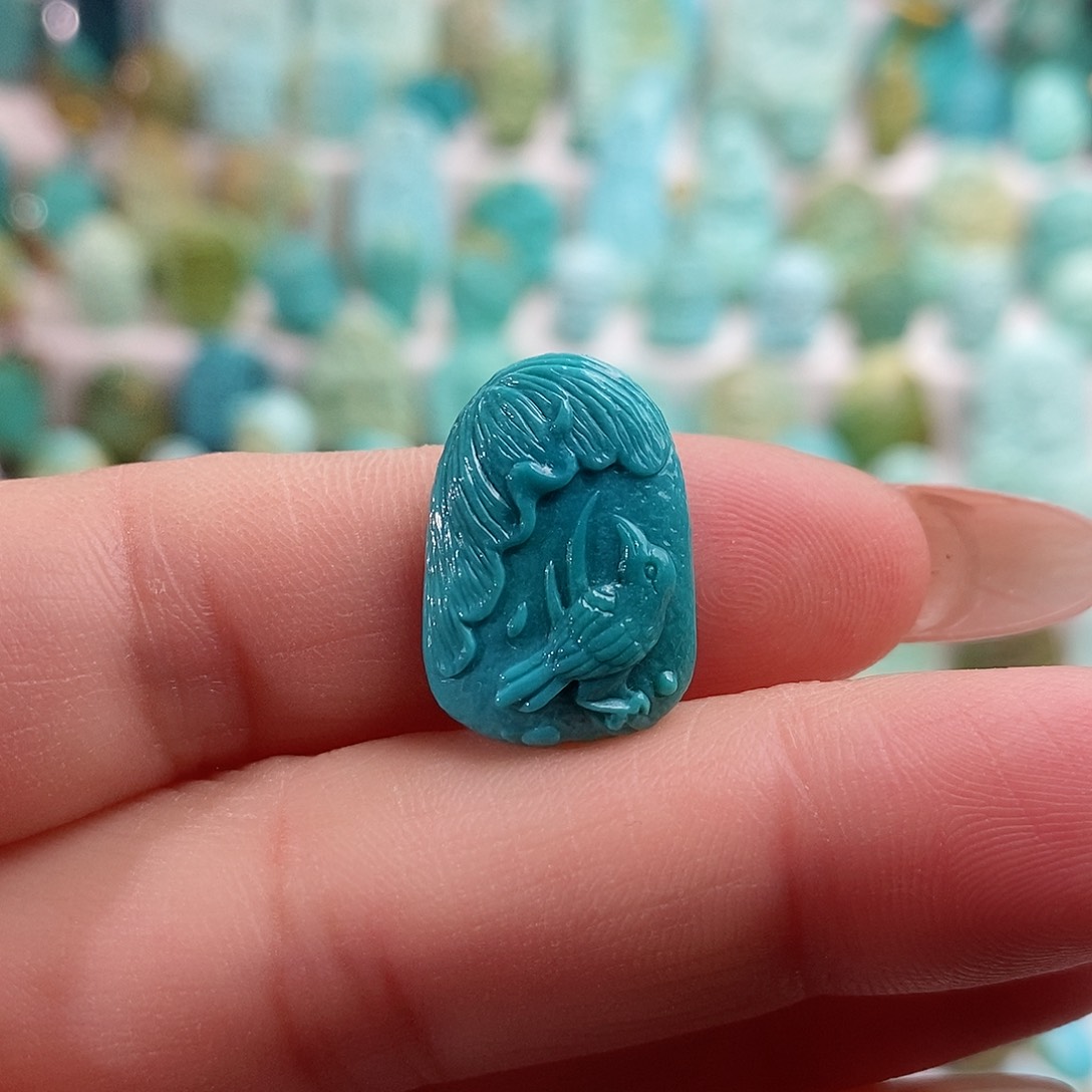 绿松石绿松石未镶嵌