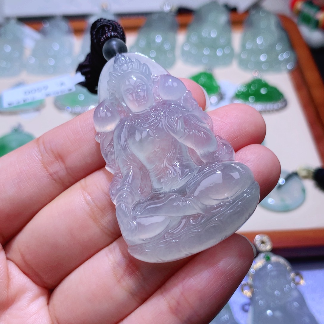 颈饰未镶嵌翡翠渡母